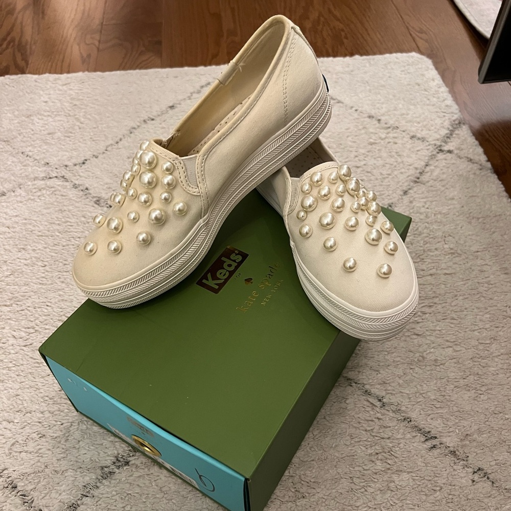 Pearl embellished Keds x Kate Spade Triple decker slip on sneakers